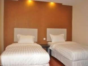 Mcity Inn Miri Dış mekan fotoğraf
